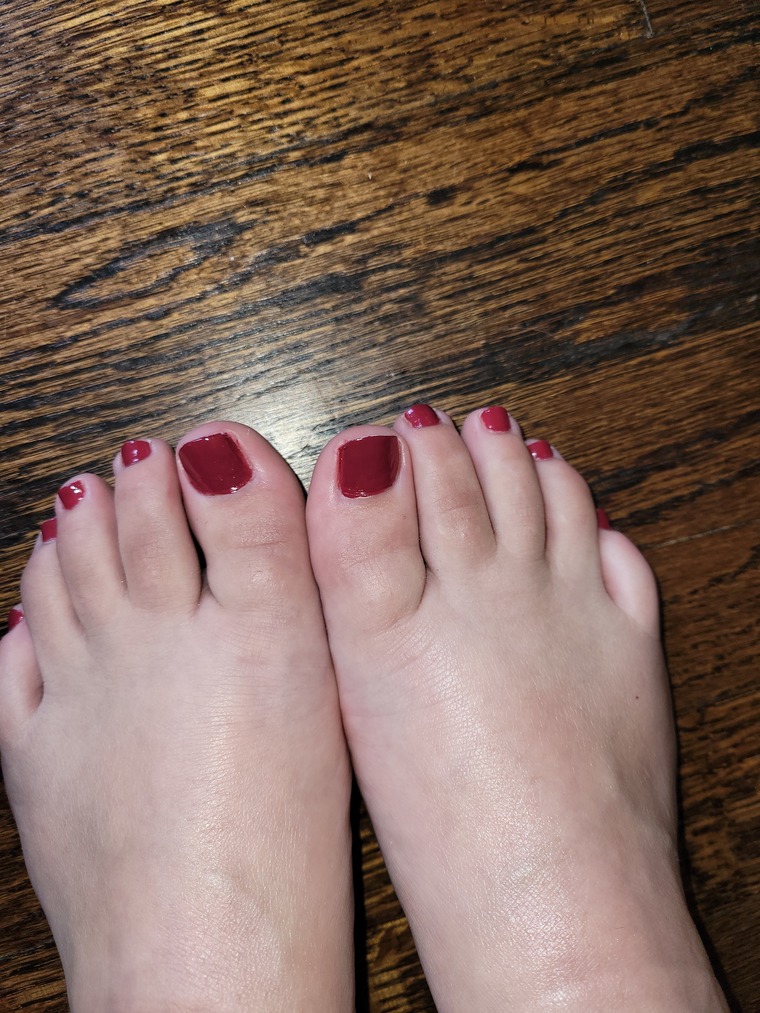 Feet babes banner image