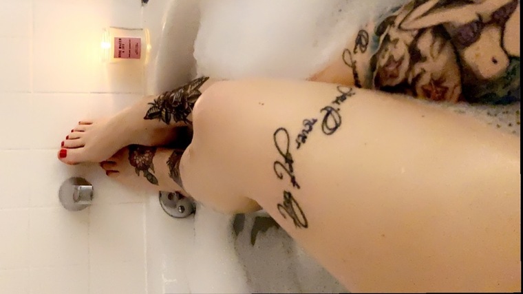 Rita Mae Vixen banner image