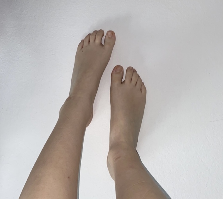 sexy feet girl cover image