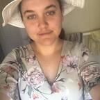 Louise Halfbare avatar