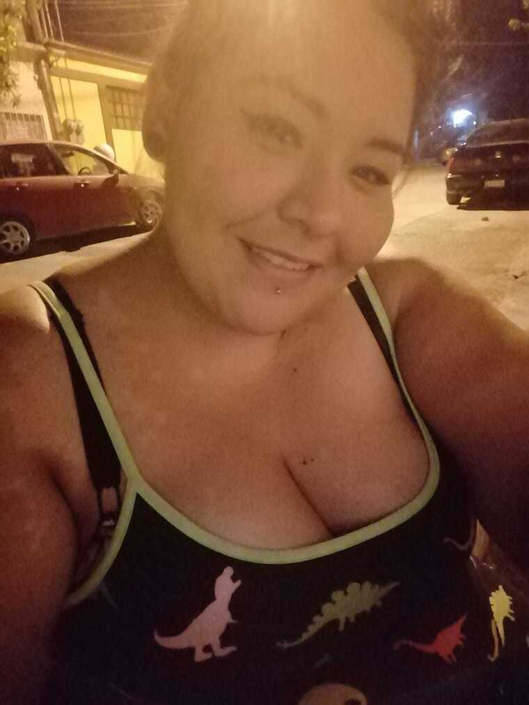 FanyBbw cover image