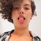 Clau Santos avatar