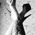 Exquisitely toed avatar