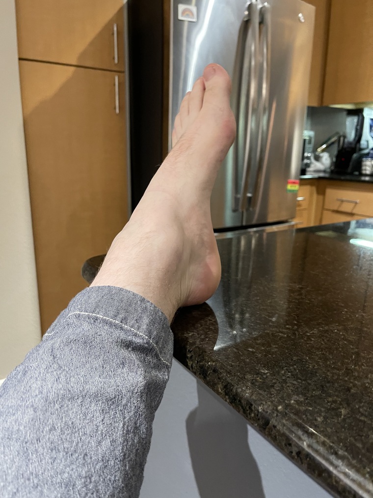 Brostraightfeet cover image