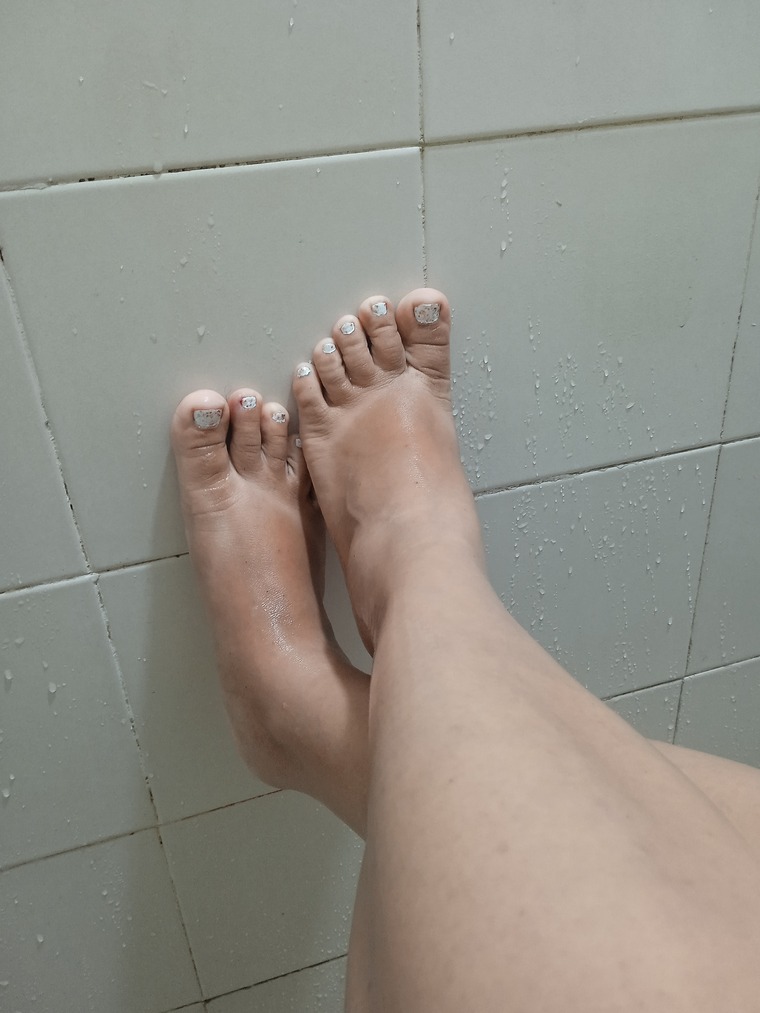 Evelyn👣💋 banner image
