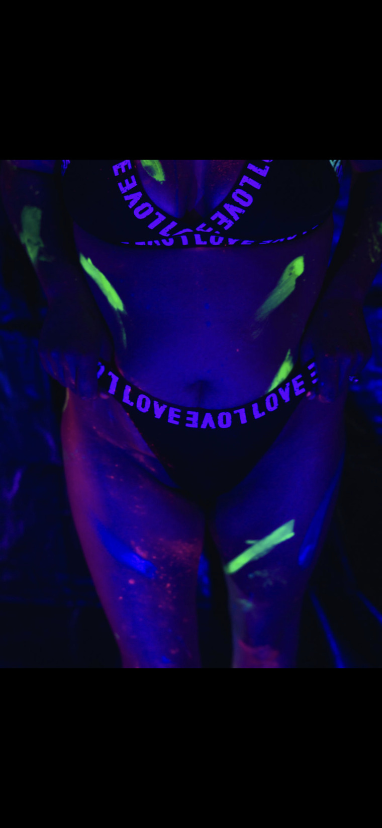 🤤💋Amber banner image