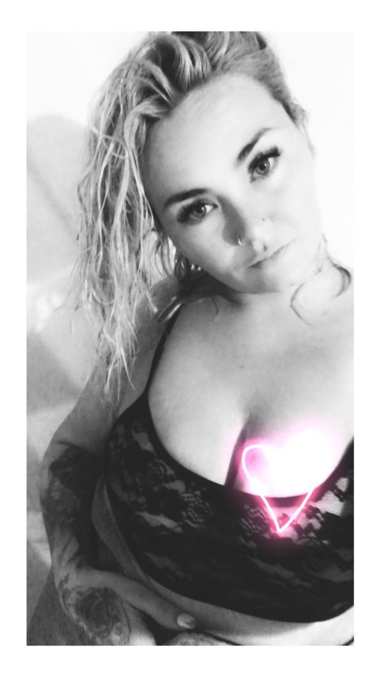 Eliiiii cover image