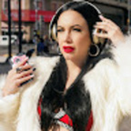 VERY VICKY Music avatar