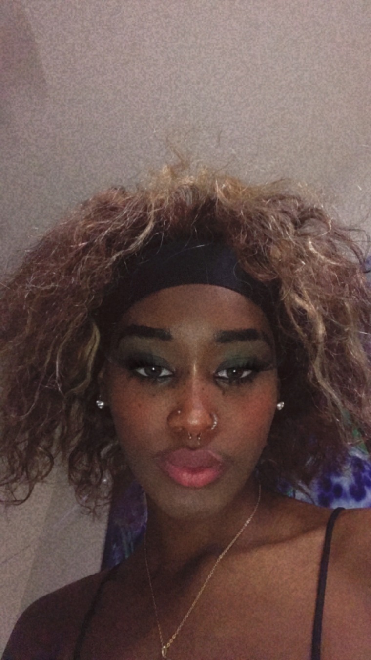 Kayla🥵 banner image