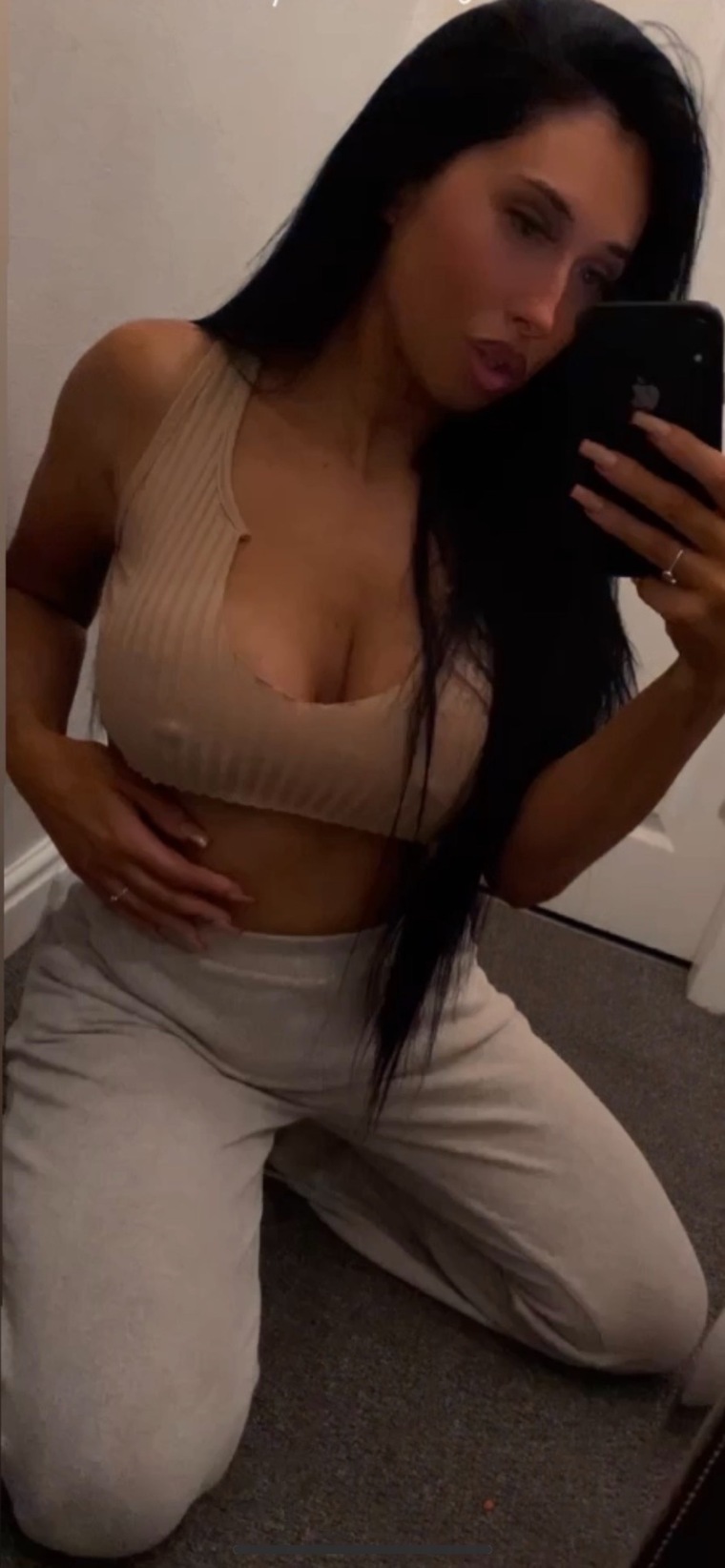 Dirtybrunette banner image