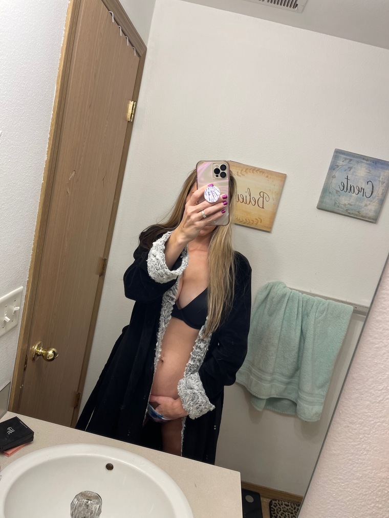 Kitty hot thot banner image
