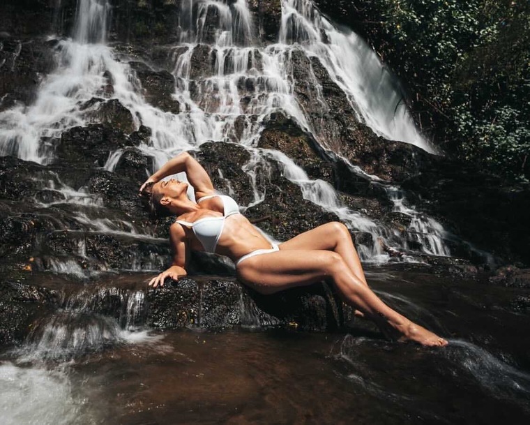 kellyg cover image