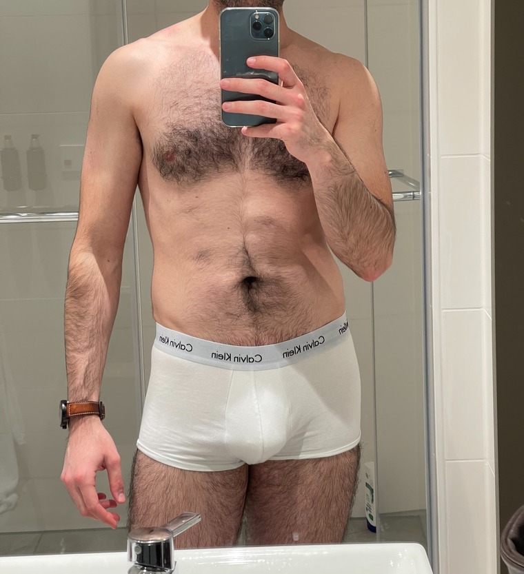 AR-Hairy-Man banner image
