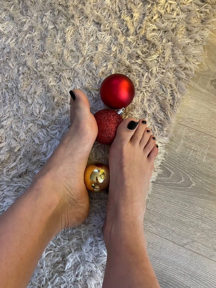 Fun with feet banner image