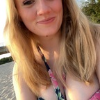 SexyBlonde97 avatar