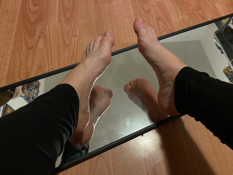 angel feet 9 cover image