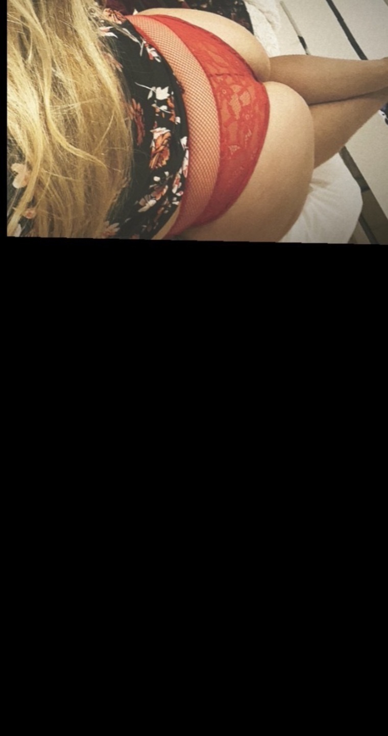 KikiDoYouLoveMe banner image