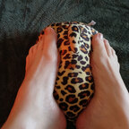 Fluffyfeetgirl avatar