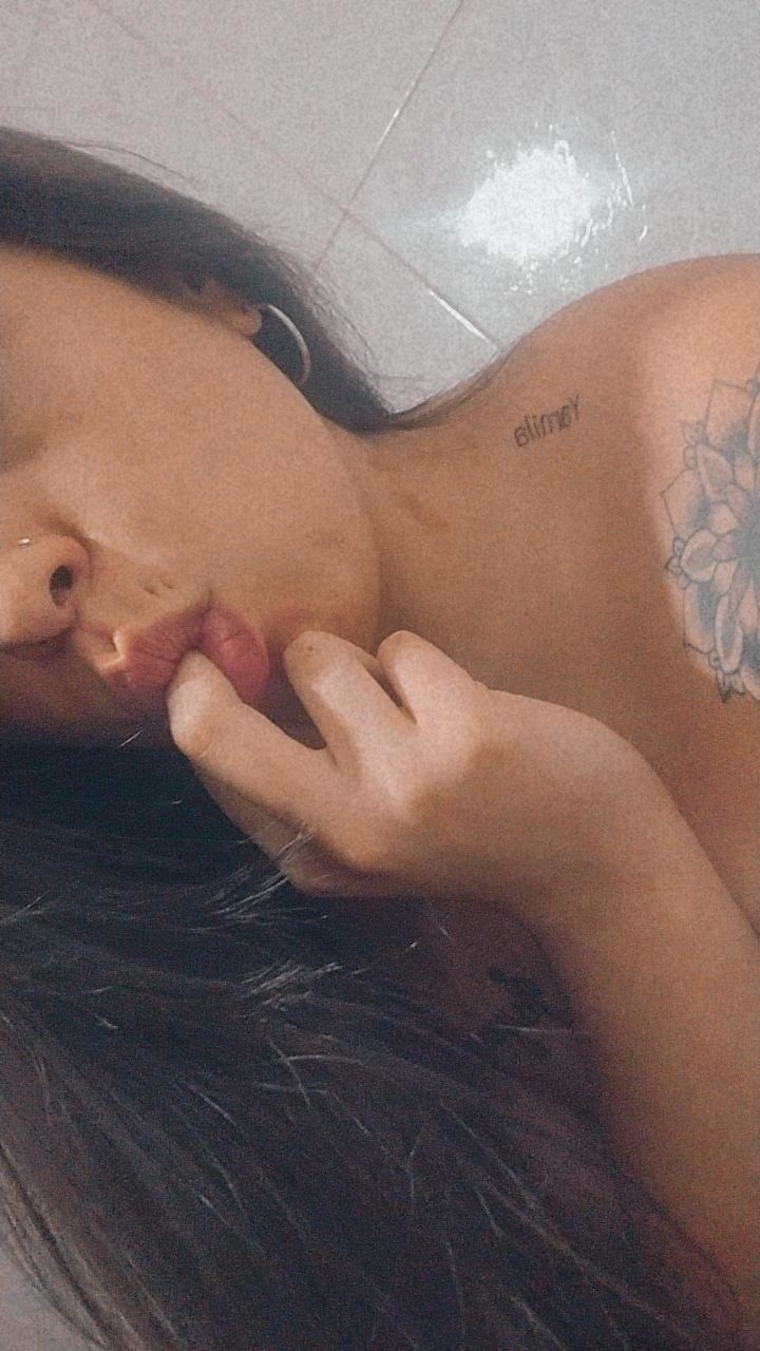 Chinita 🔥 cover image