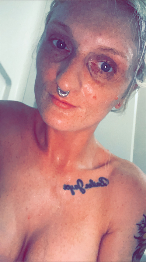 LadyR3d cover image