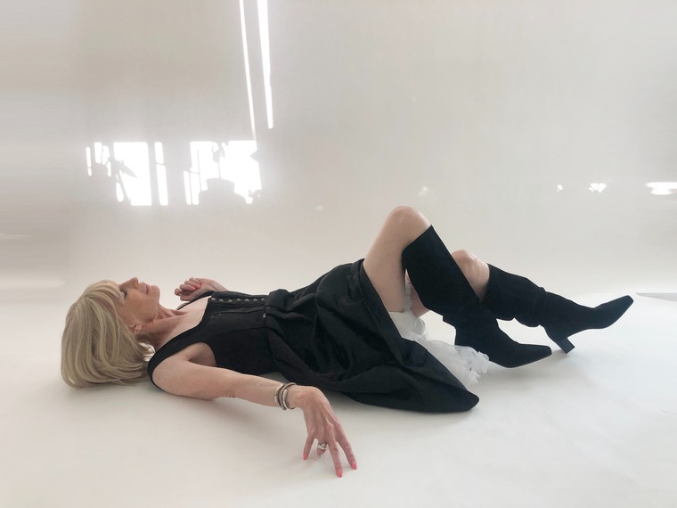 dirndlgirl cover image