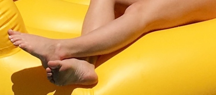 Barefootbabe cover image