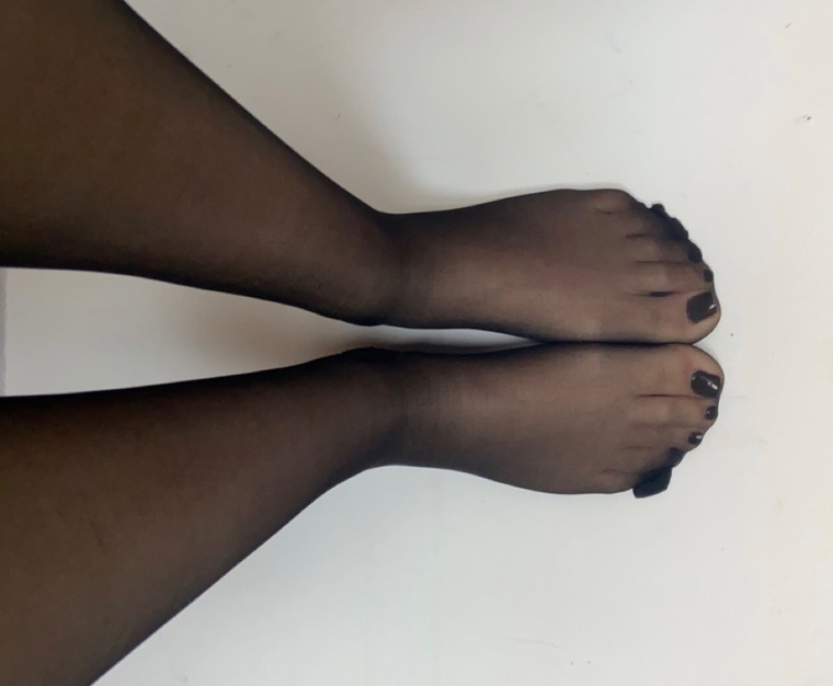 foxyfeetx cover image