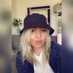 Roxy avatar