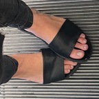 Feet-a-licious avatar