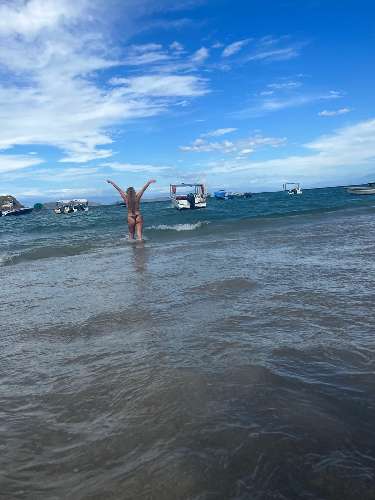 D cover image