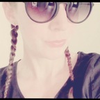 RoseanneAmber avatar