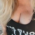 Blonde bombshell avatar