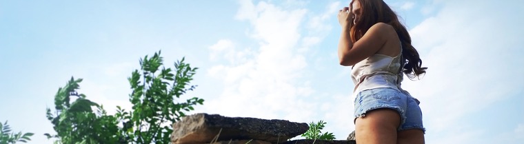 Alexis Rose banner image