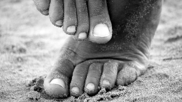 red feet 99 cover image