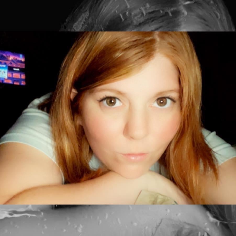 Housewife Stephanie banner image