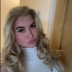 Blondie 👱🏽‍♀️ avatar