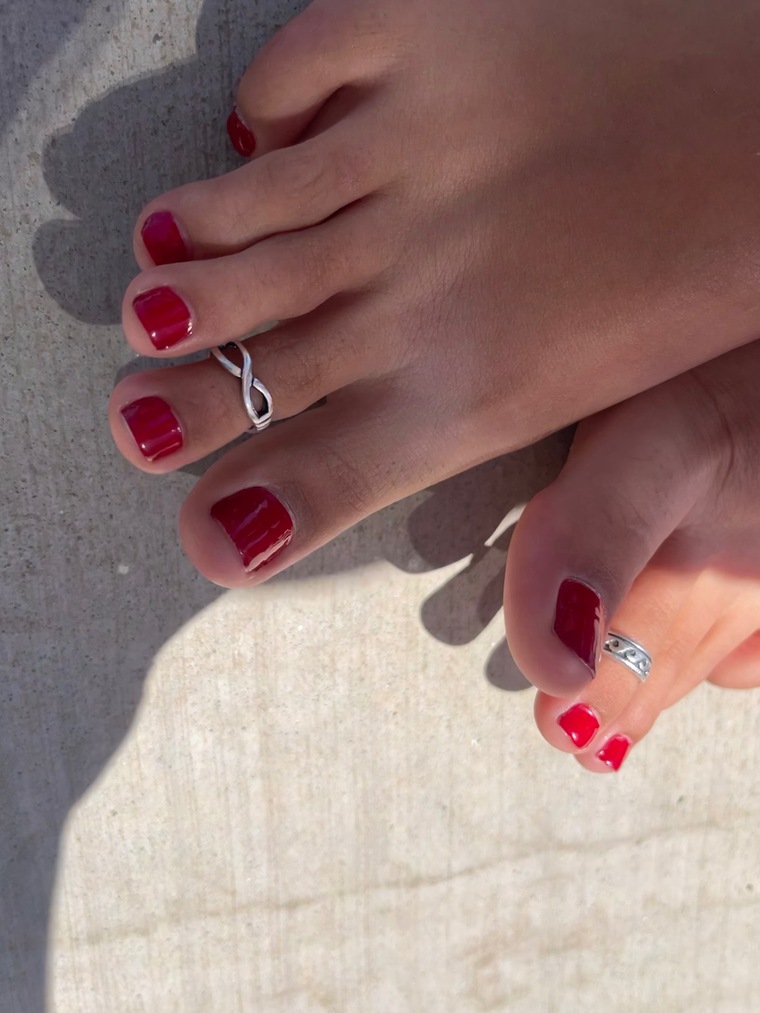 sexyfeet69 cover image