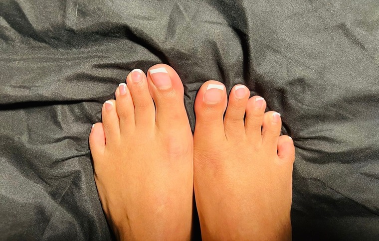 Queen of Feet cover image