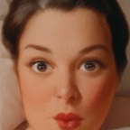 Cloe White avatar