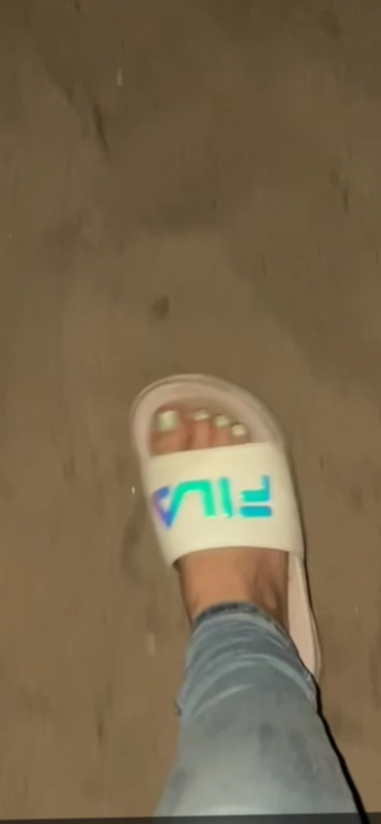 Feets cover image