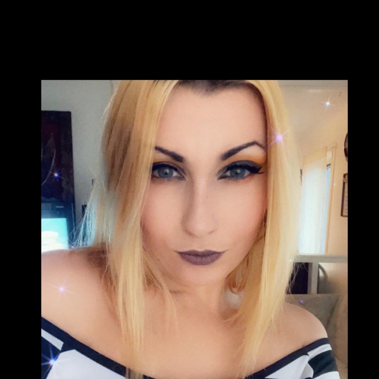 Demoncatcupcake cover image