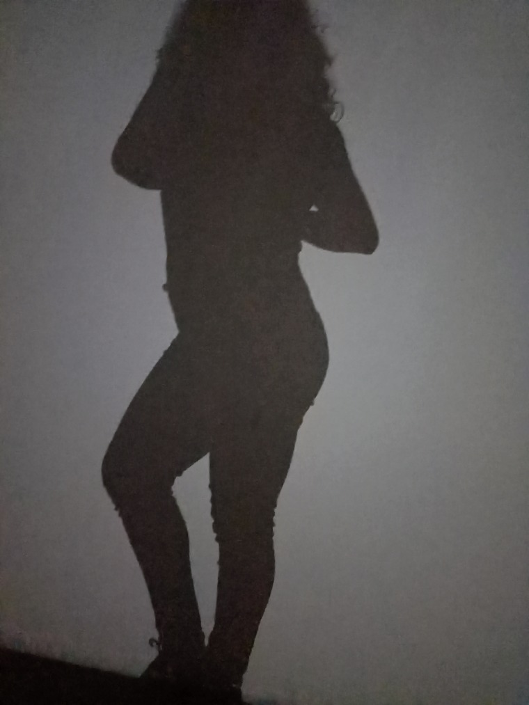 Perla moon cover image