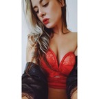 Holly avatar