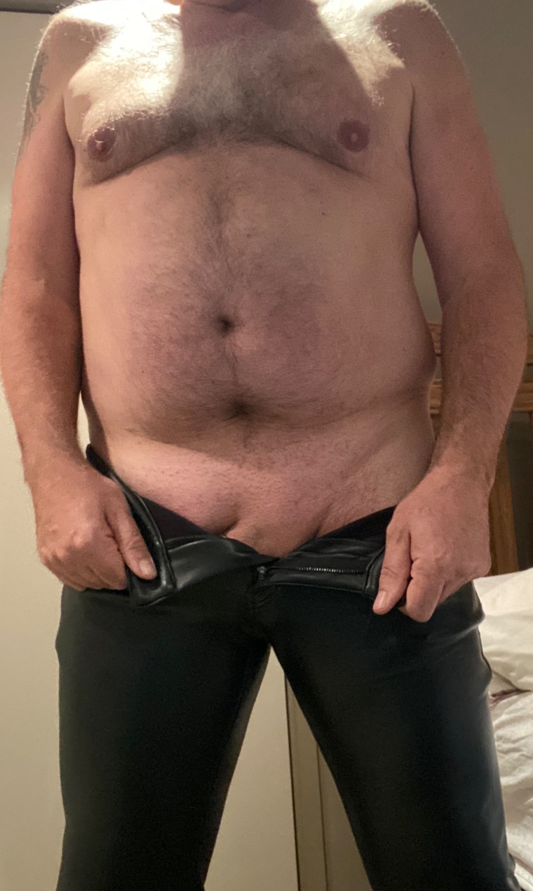 Bi Dad Bod tantric lover banner image