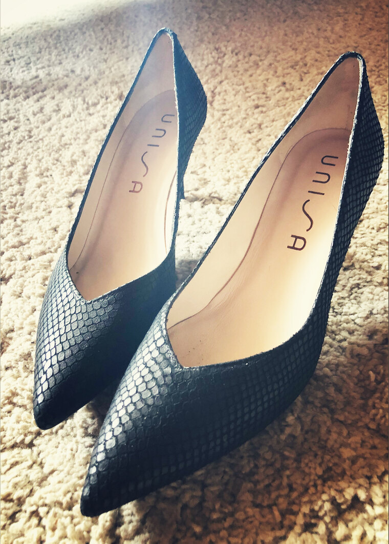 Fiona Feet cover image