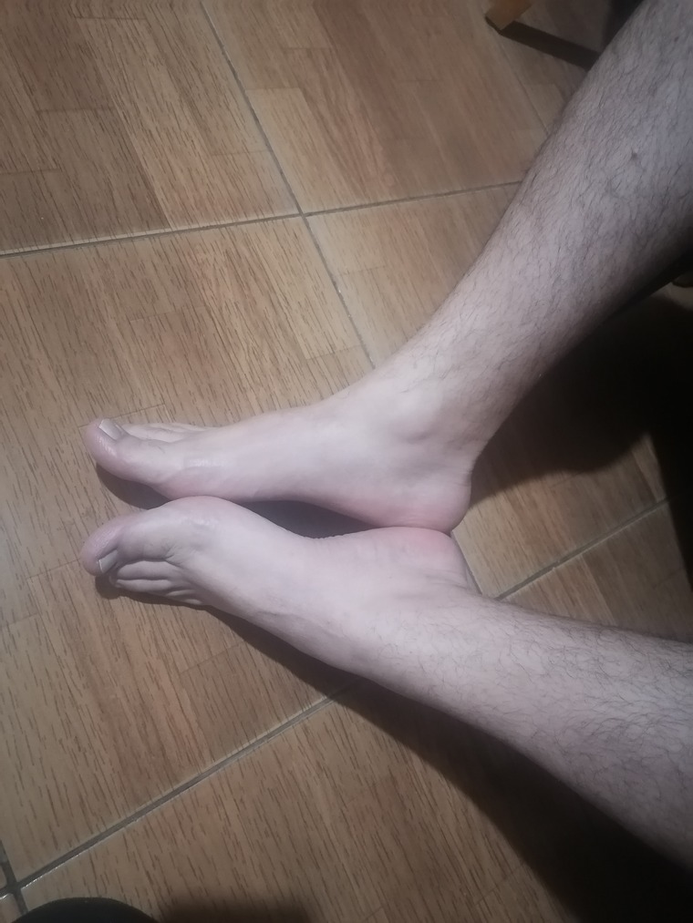 Fetiche de pies masculinos banner image