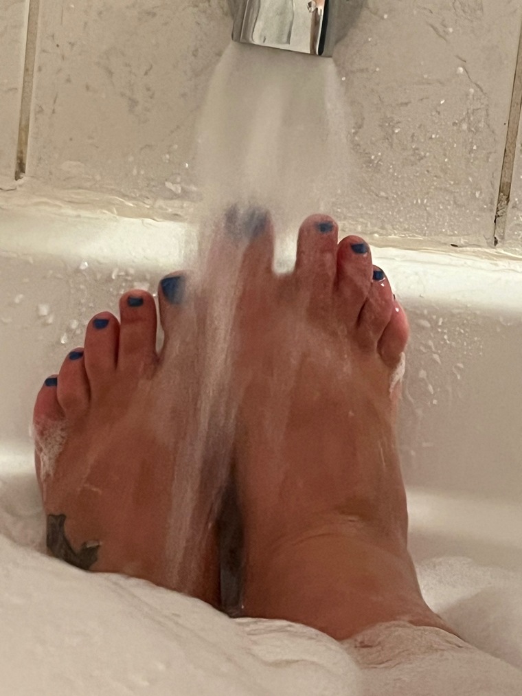 Sexiefeet69 cover image