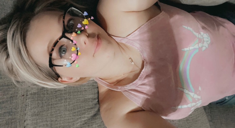 Donut Queen cover image