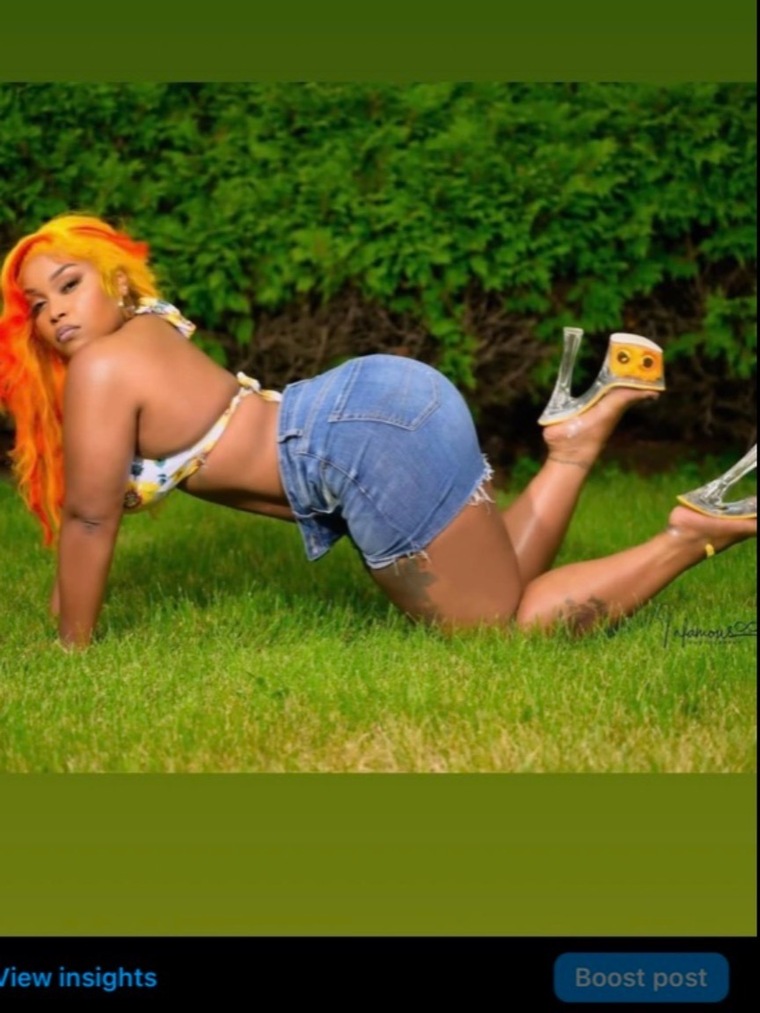 Tee Kãy HellaGorgeous cover image