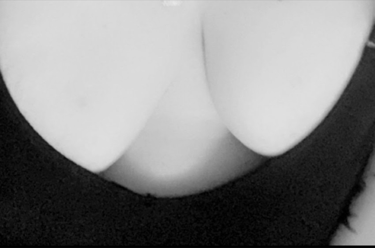 Sexy Curves and Lots of Fun banner image